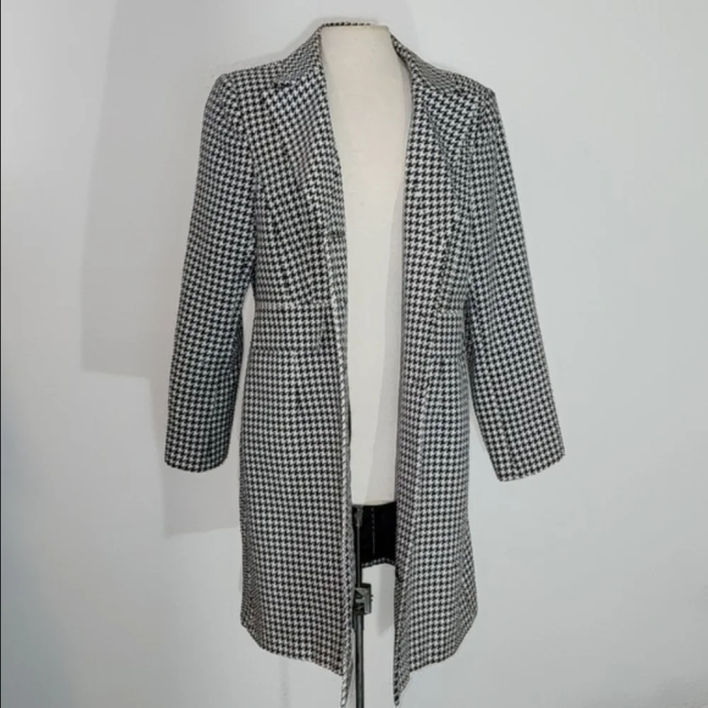 Isabella Suits Coat Houndstooth Black Plus Size 14